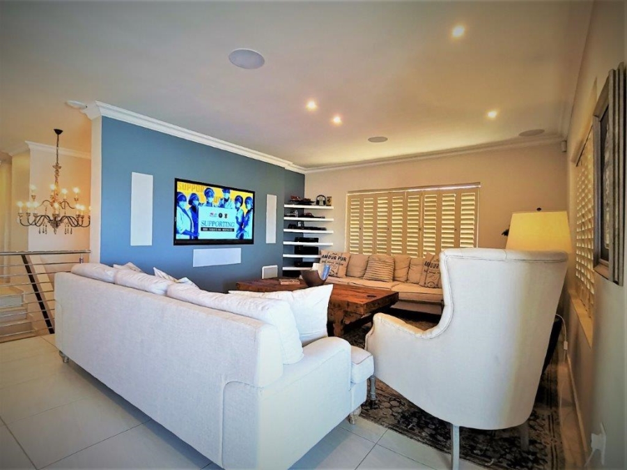 4 Bedroom Property for Sale in Monte Christo Western Cape